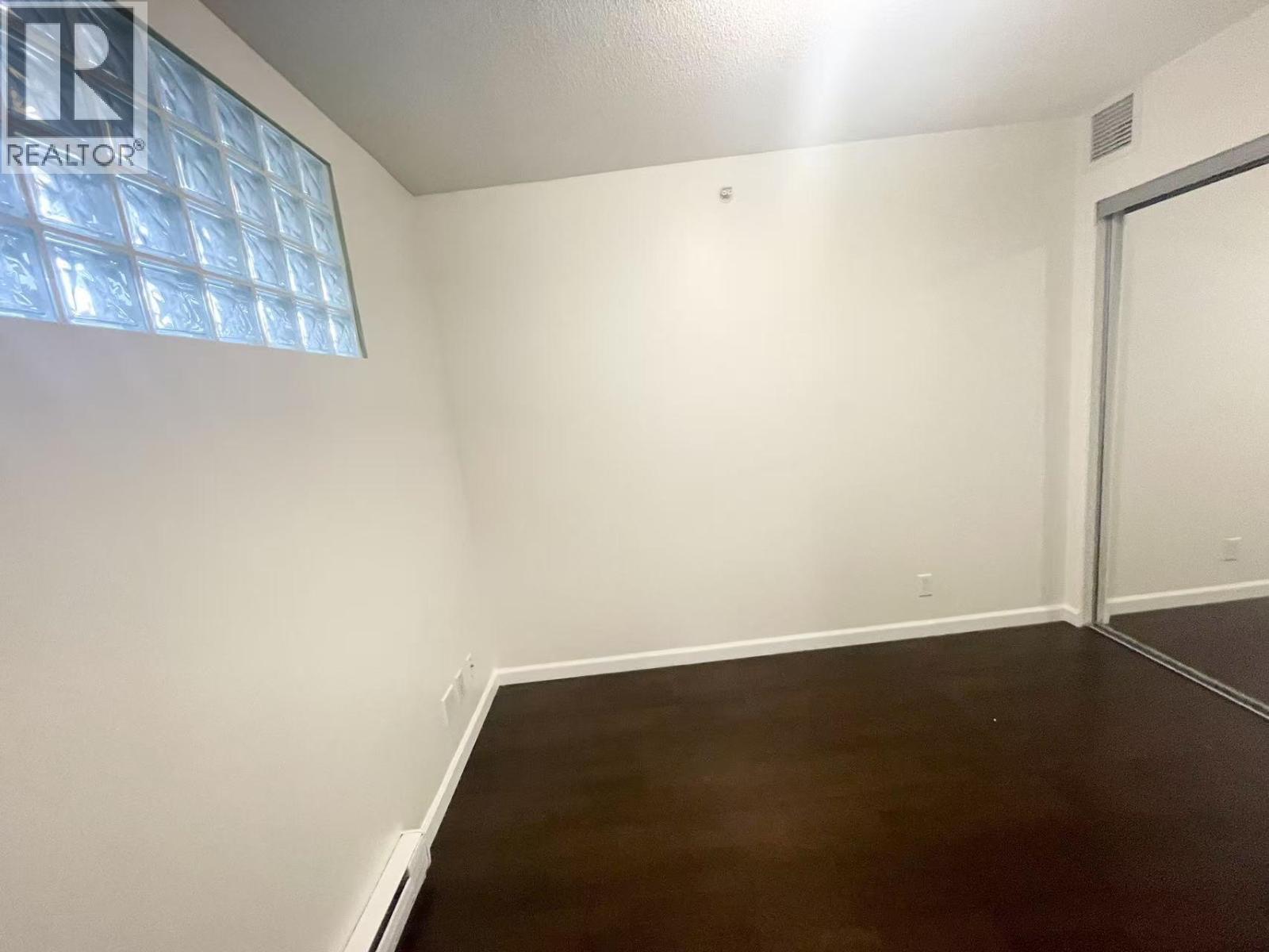 7** 7831 Westminster Highway, Richmond, British Columbia  V6X 1A4 - Photo 8 - R3087689