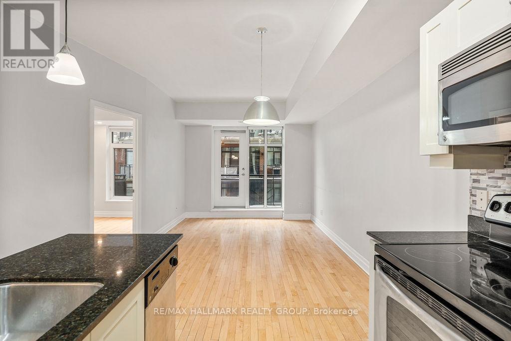 914 - 235 Kent Street, Ottawa, Ontario  K2P 2B9 - Photo 16 - X12459270