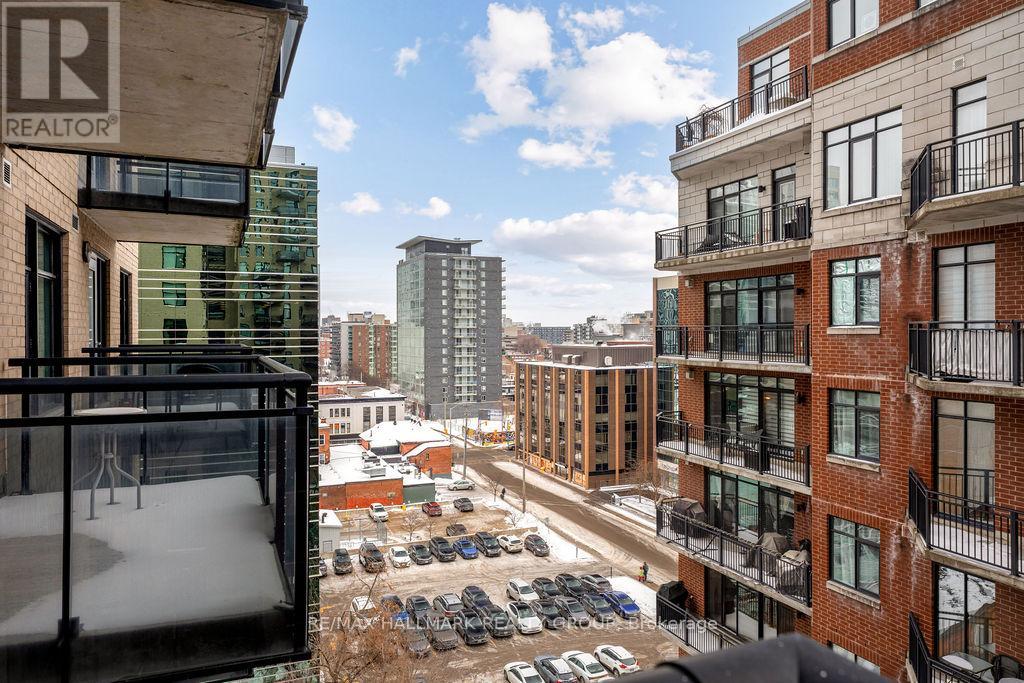 914 - 235 Kent Street, Ottawa, Ontario  K2P 2B9 - Photo 28 - X12459270