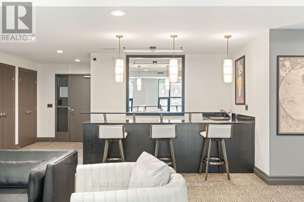 914 - 235 Kent Street, Ottawa, Ontario  K2P 2B9 - Photo 35 - X12459270