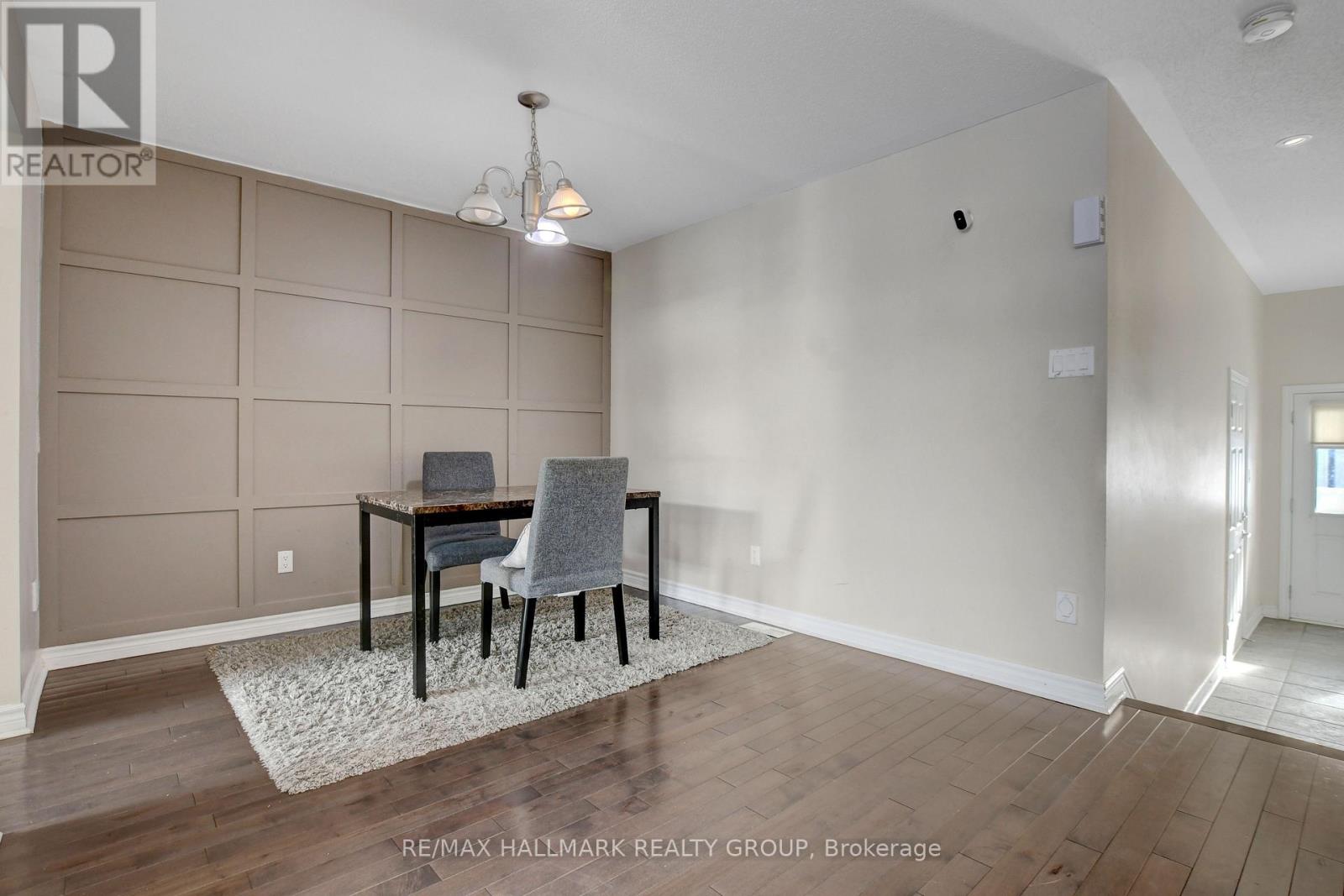 816 Ashenvale Way, Ottawa, Ontario  K4A 0R3 - Photo 5 - X12768606