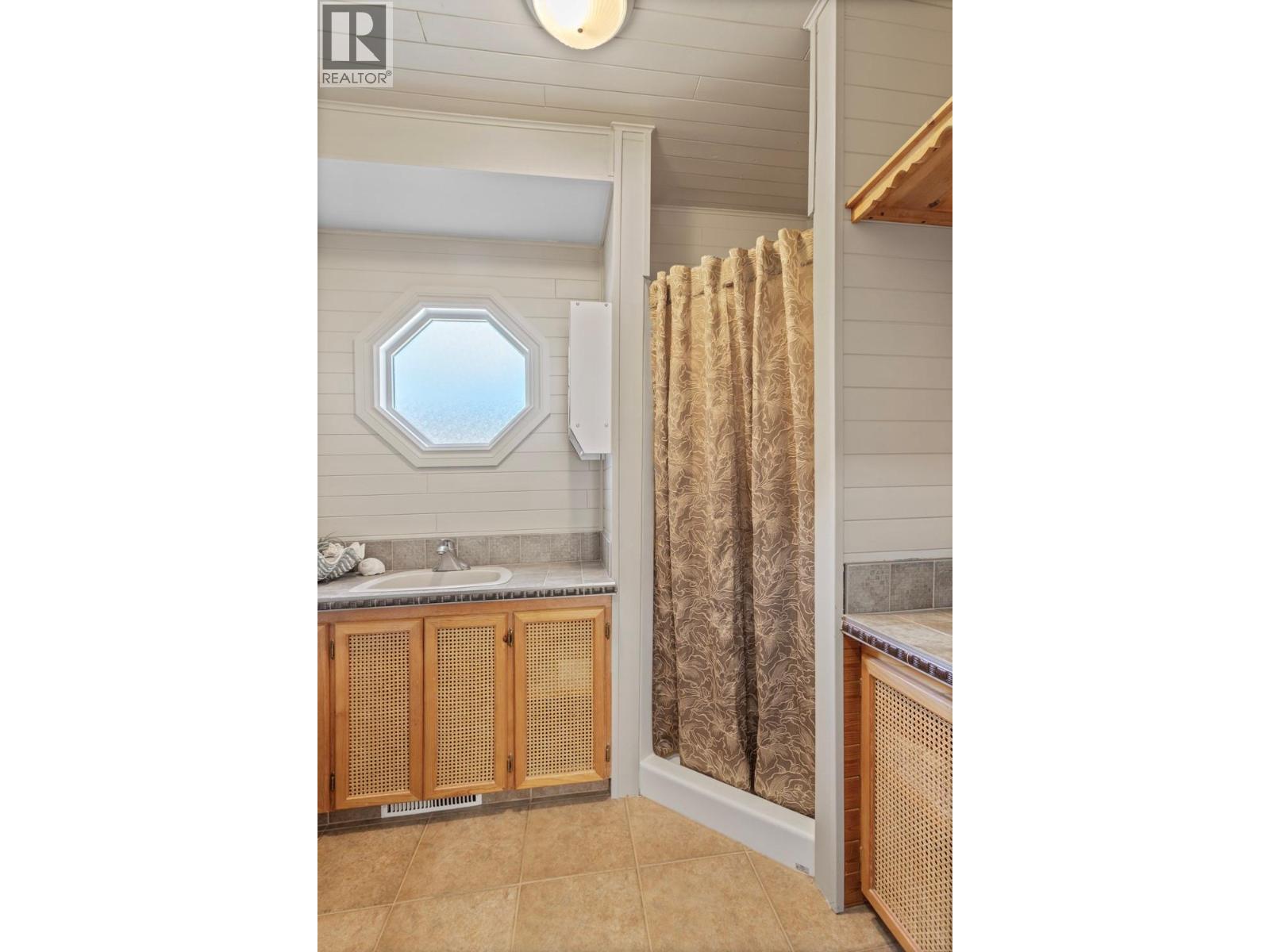 209 27th Avenue N, Erickson, British Columbia  V0B 1G1 - Photo 21 - 10374840