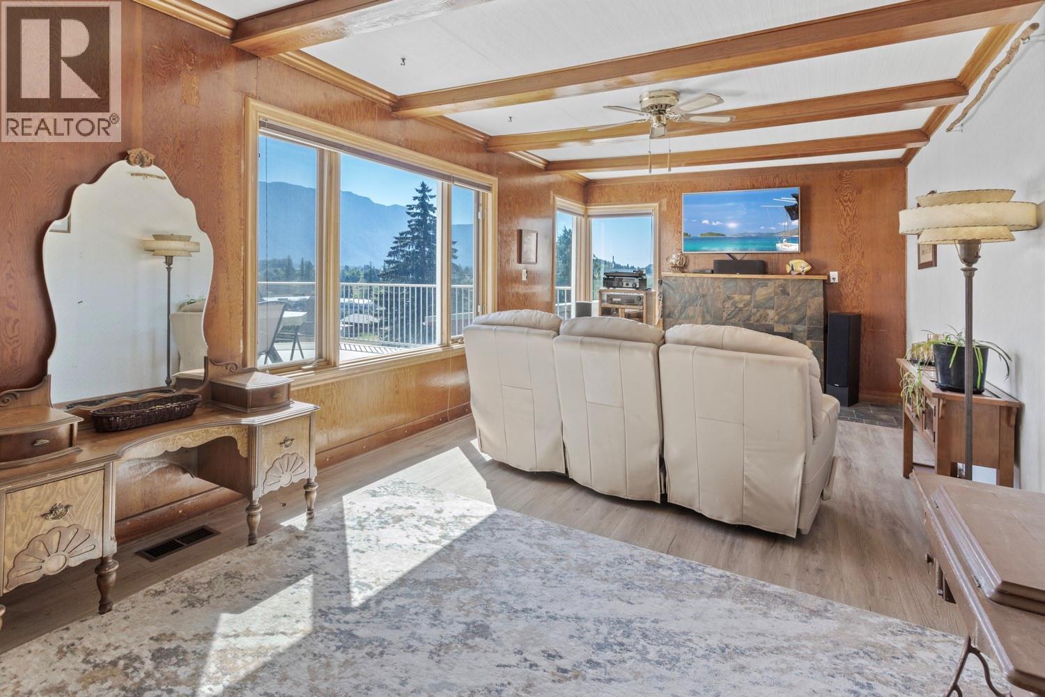 209 27th Avenue N, Erickson, British Columbia  V0B 1G1 - Photo 13 - 10374840