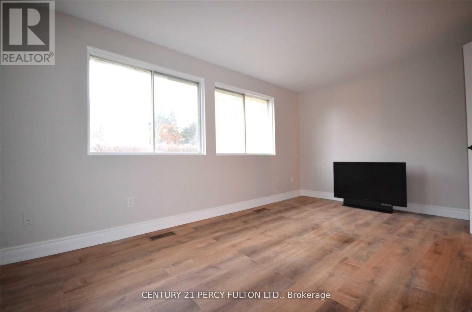 26 Lady Fern Way, Toronto, Ontario  M2J 4M5 - Photo 10 - C12769150