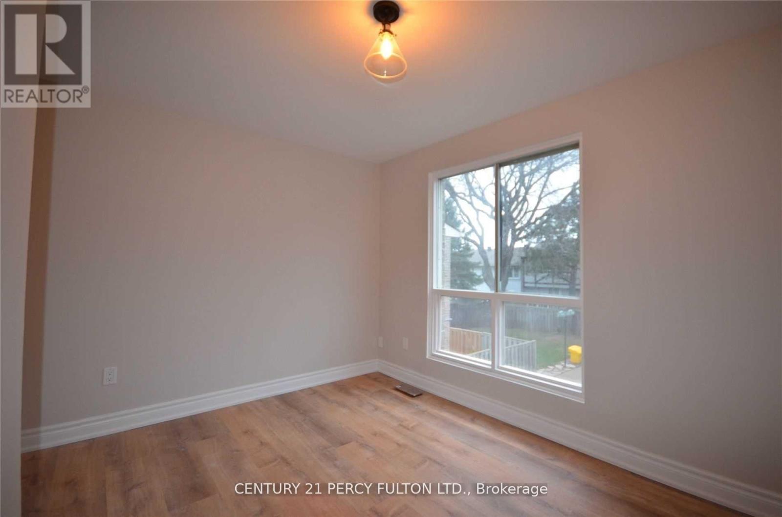 26 Lady Fern Way, Toronto, Ontario  M2J 4M5 - Photo 14 - C12769150