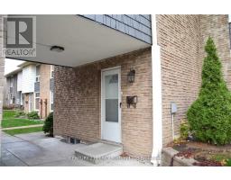 26 LADY FERN WAY, Toronto, Ontario