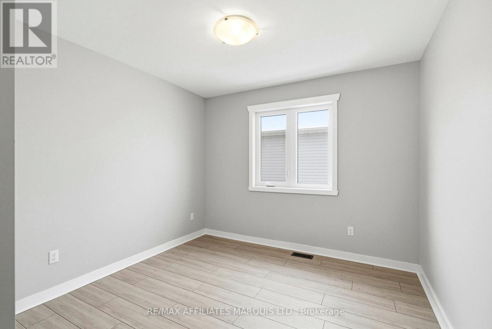 92 Butternut Drive, Cornwall, Ontario  K8H 0G9 - Photo 18 - X12769168