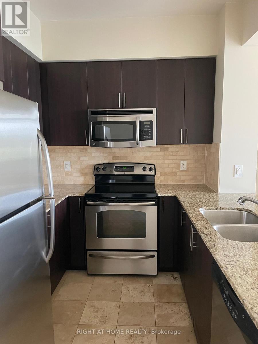 301 - 520 Steeles Avenue W, Vaughan, Ontario  L4J 0H2 - Photo 10 - N12769174