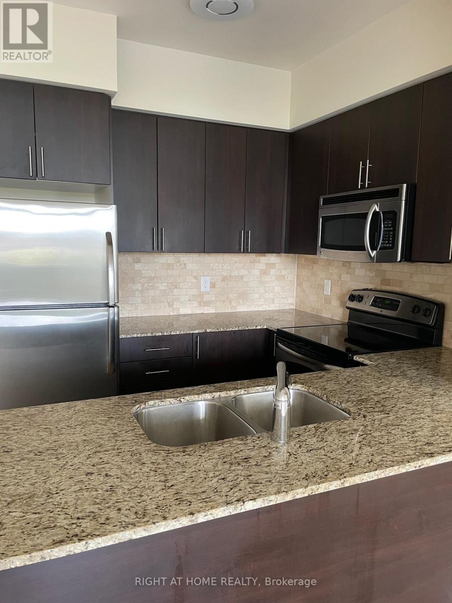 301 - 520 Steeles Avenue W, Vaughan, Ontario  L4J 0H2 - Photo 12 - N12769174