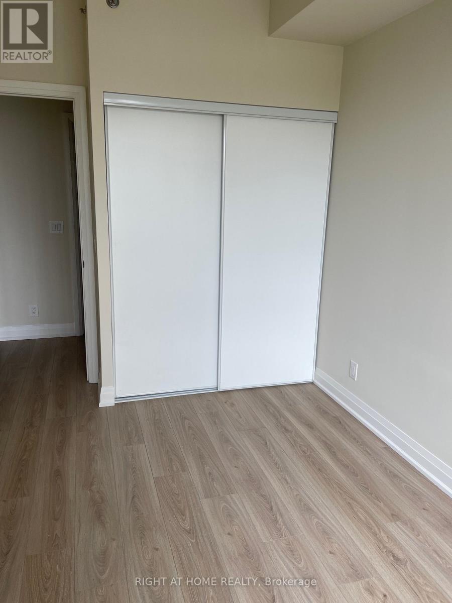 301 - 520 Steeles Avenue W, Vaughan, Ontario  L4J 0H2 - Photo 18 - N12769174