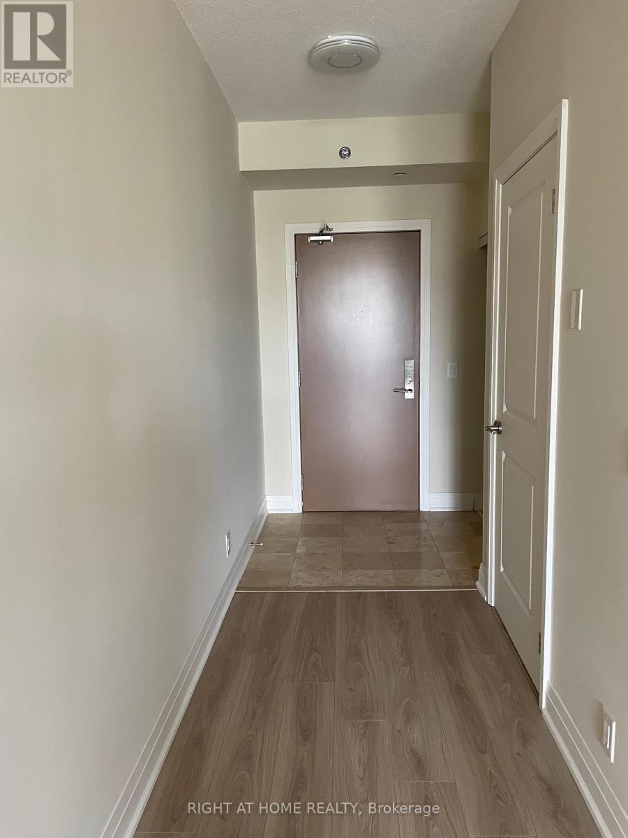 301 - 520 Steeles Avenue W, Vaughan, Ontario  L4J 0H2 - Photo 7 - N12769174