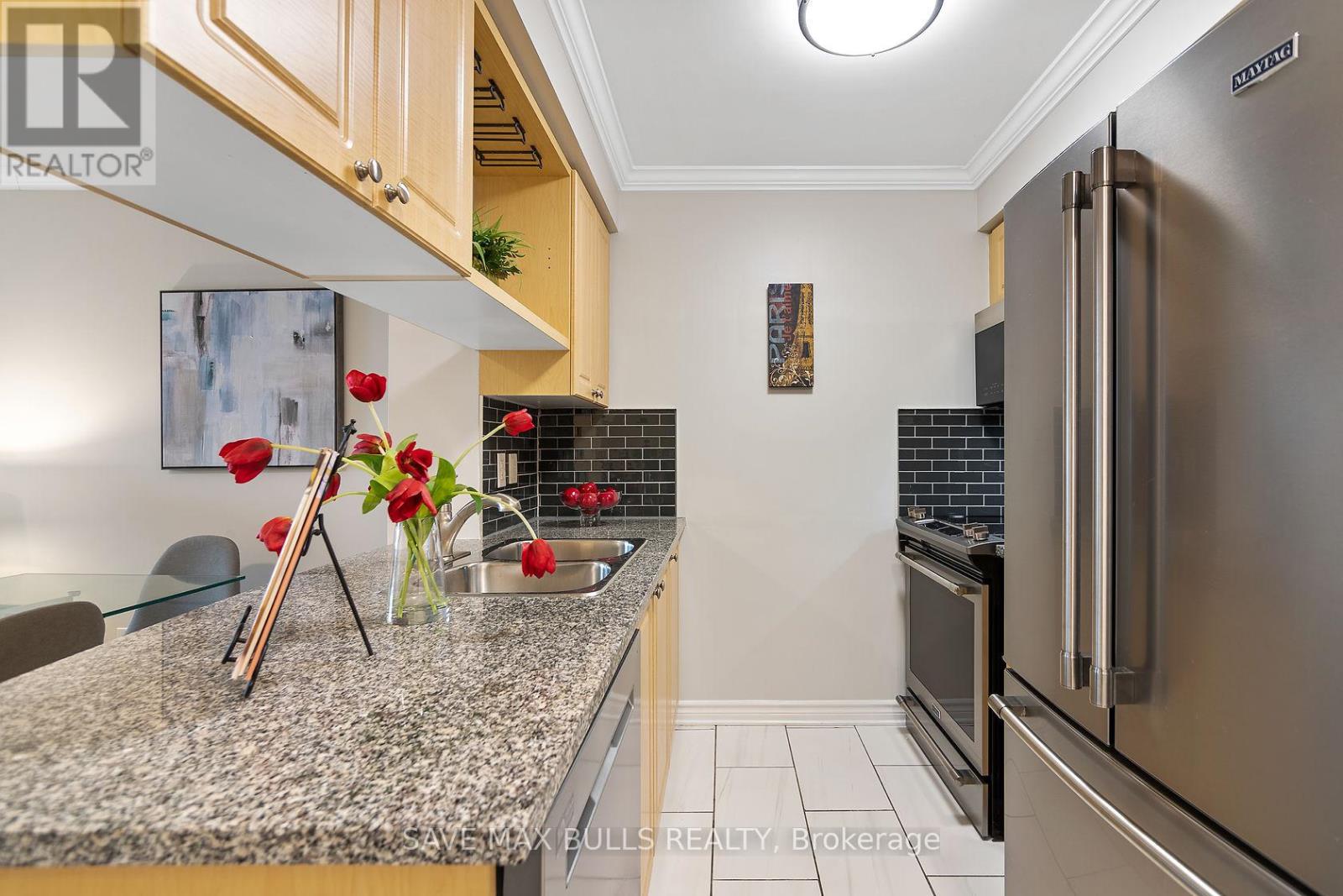 906 - 2379 Central Park Drive, Oakville (Ro River Oaks), Ontario  L6H 0E3 - Photo 10 - W12764844