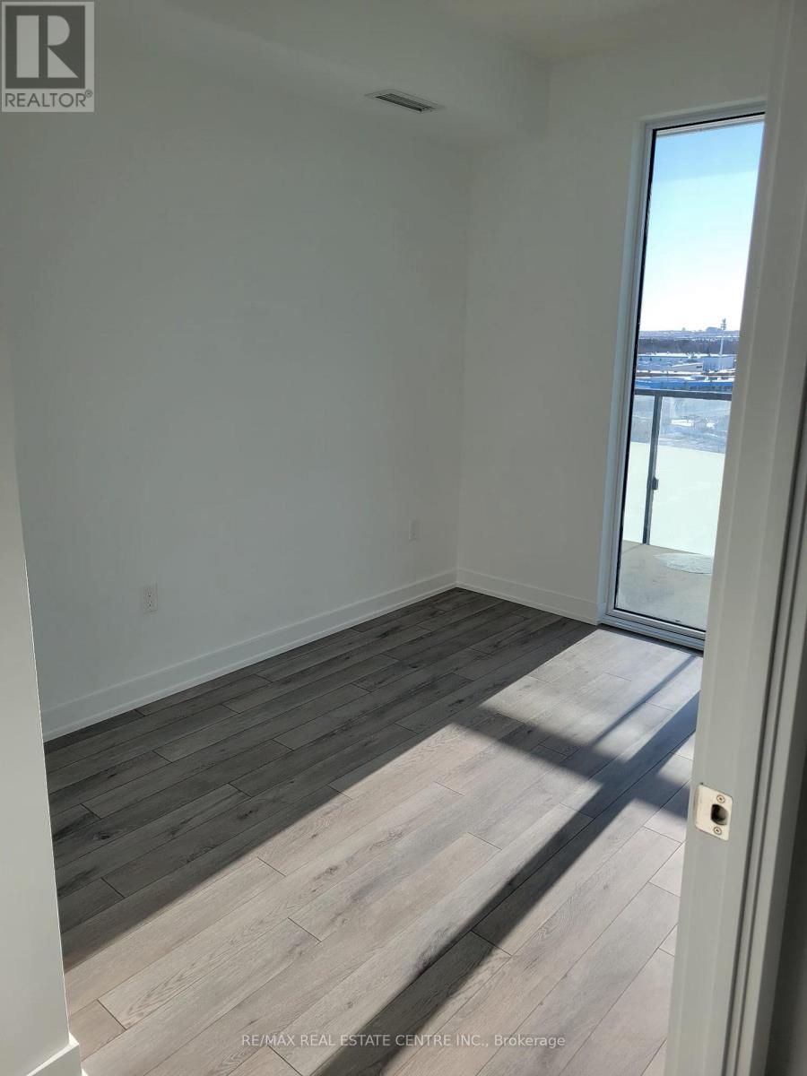 814 - 15 Skyridge Drive, Brampton, Ontario  L6P 4S3 - Photo 10 - W12769152