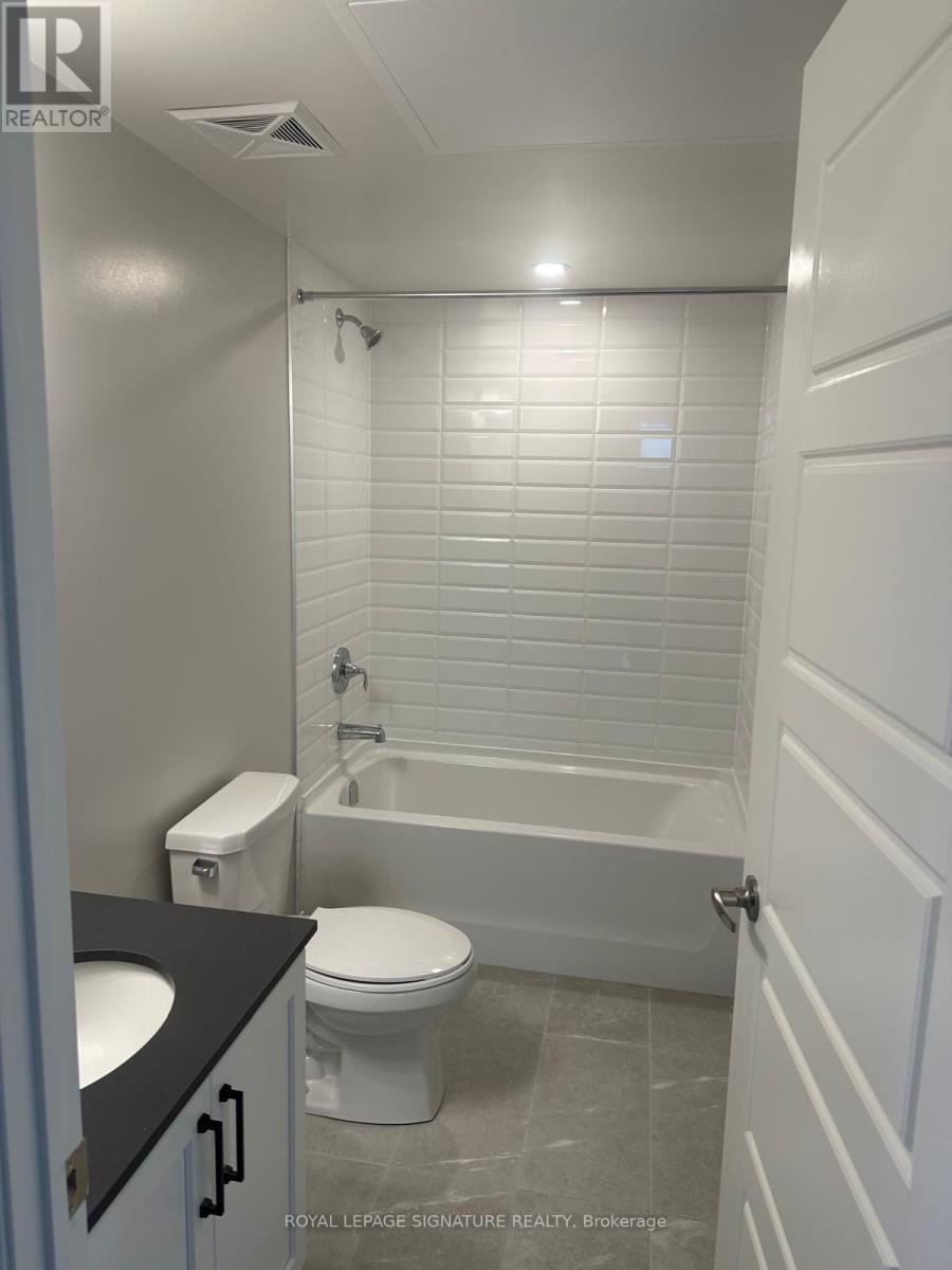 305 - 1415 Dundas Street E, Oakville, Ontario  L6H 8A3 - Photo 19 - W12769170