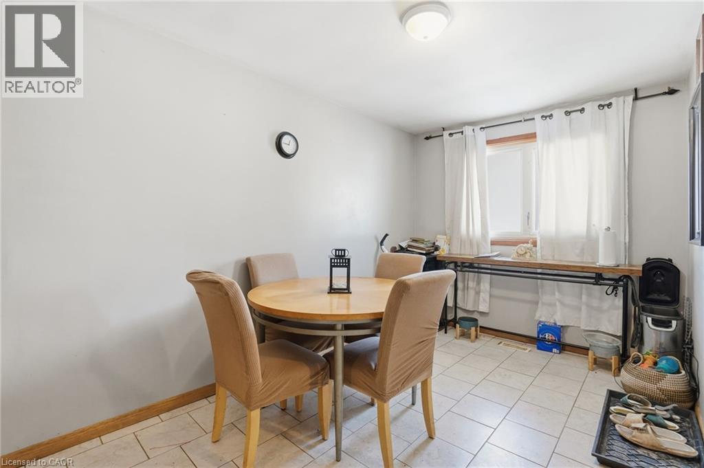 57 Gainsborough Road, Hamilton, Ontario  L8E 1E3 - Photo 7 - 40802818