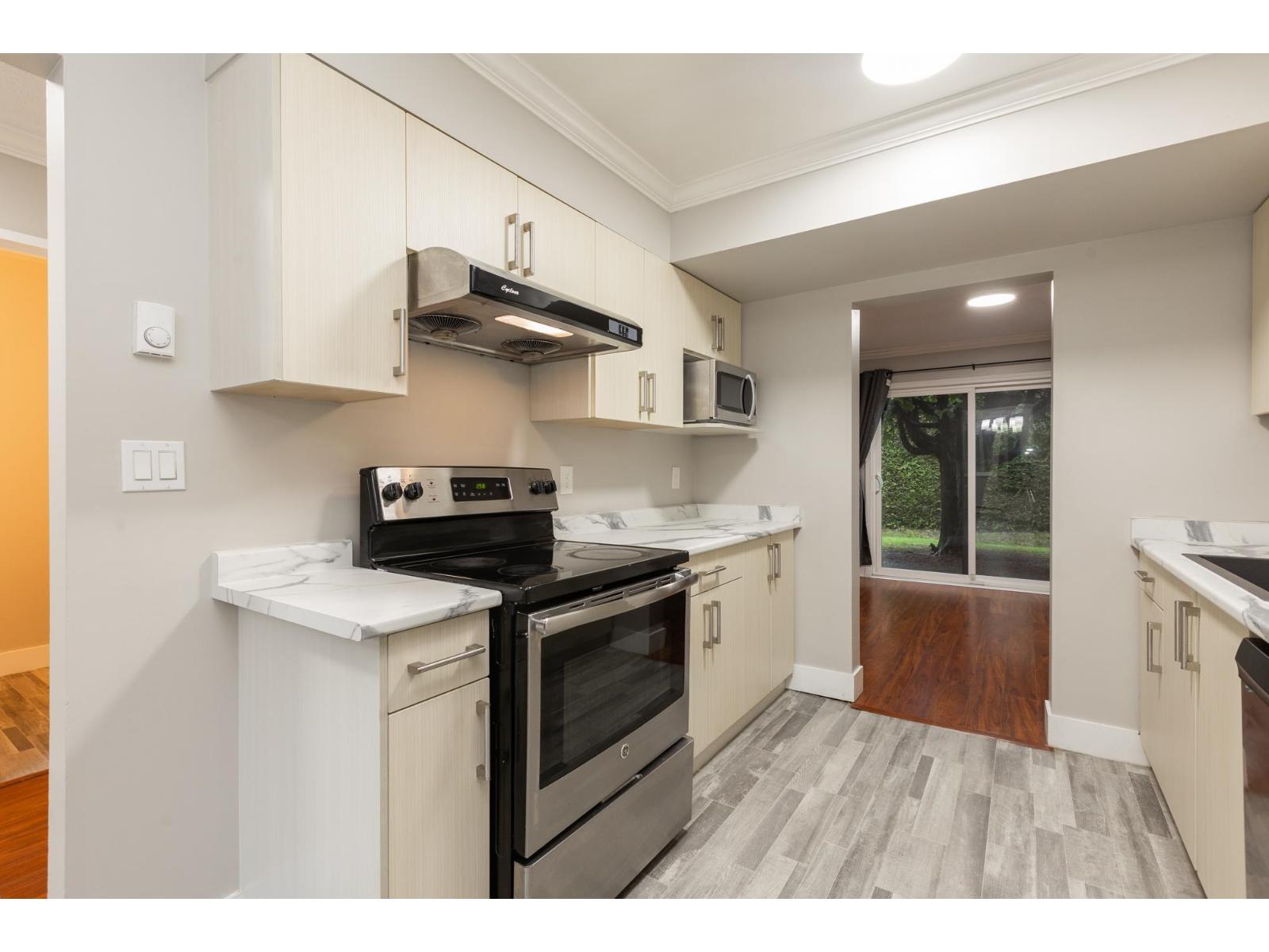 86 13880 74 Avenue, Surrey, British Columbia  V3W 7E6 - Photo 4 - R3085451