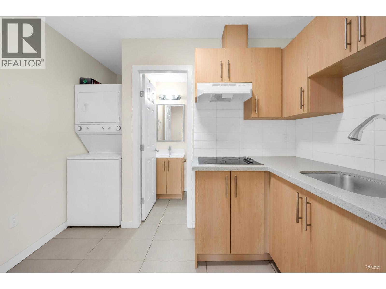 1620 Nanaimo Street, New Westminster, British Columbia  V3M 2G6 - Photo 21 - R3085528