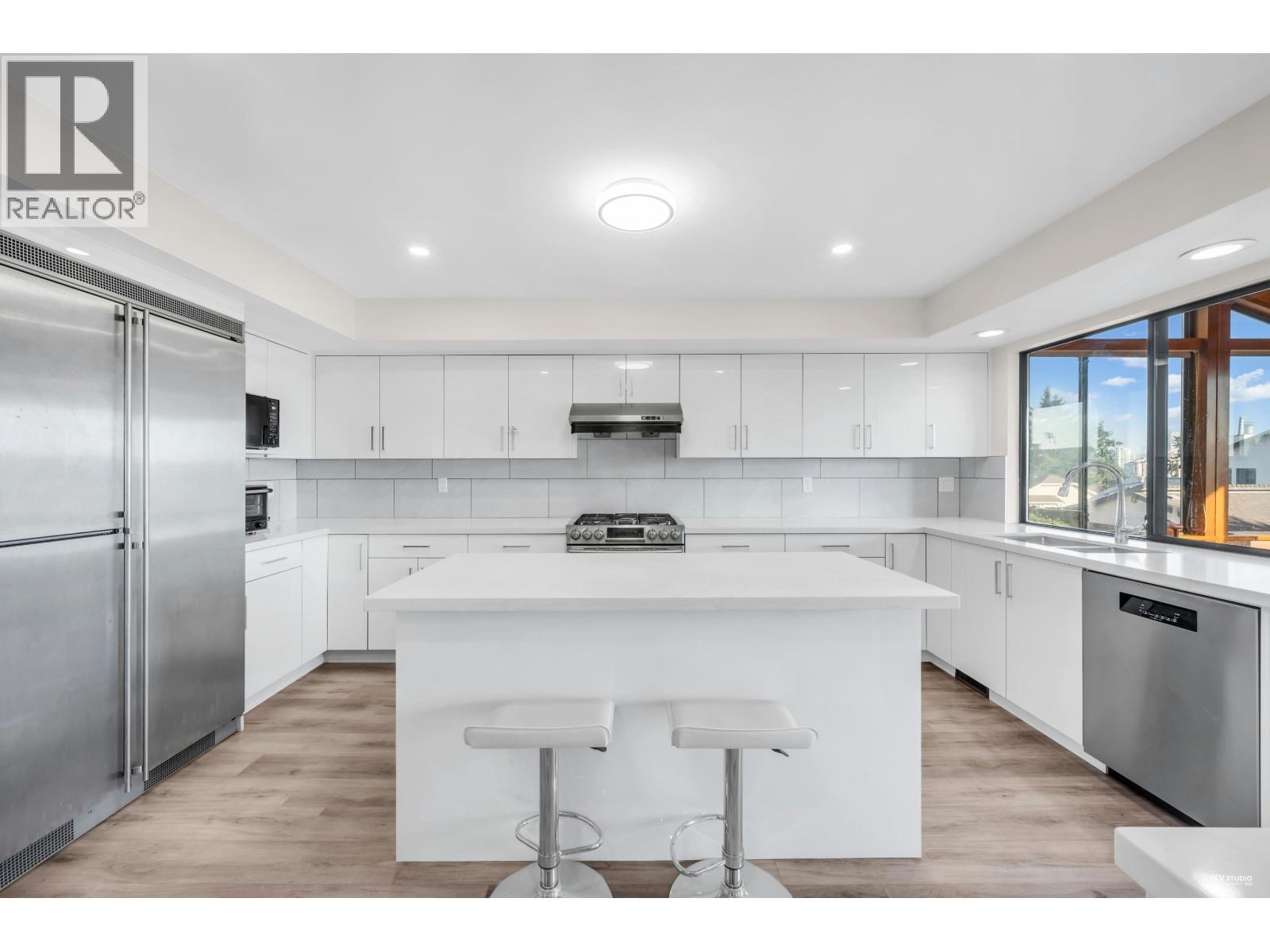 1620 Nanaimo Street, New Westminster, British Columbia  V3M 2G6 - Photo 6 - R3085528