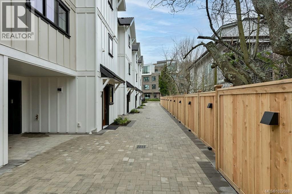 1 2268 Bowker Ave, Oak Bay, British Columbia  V8R 2E4 - Photo 78 - 1022088