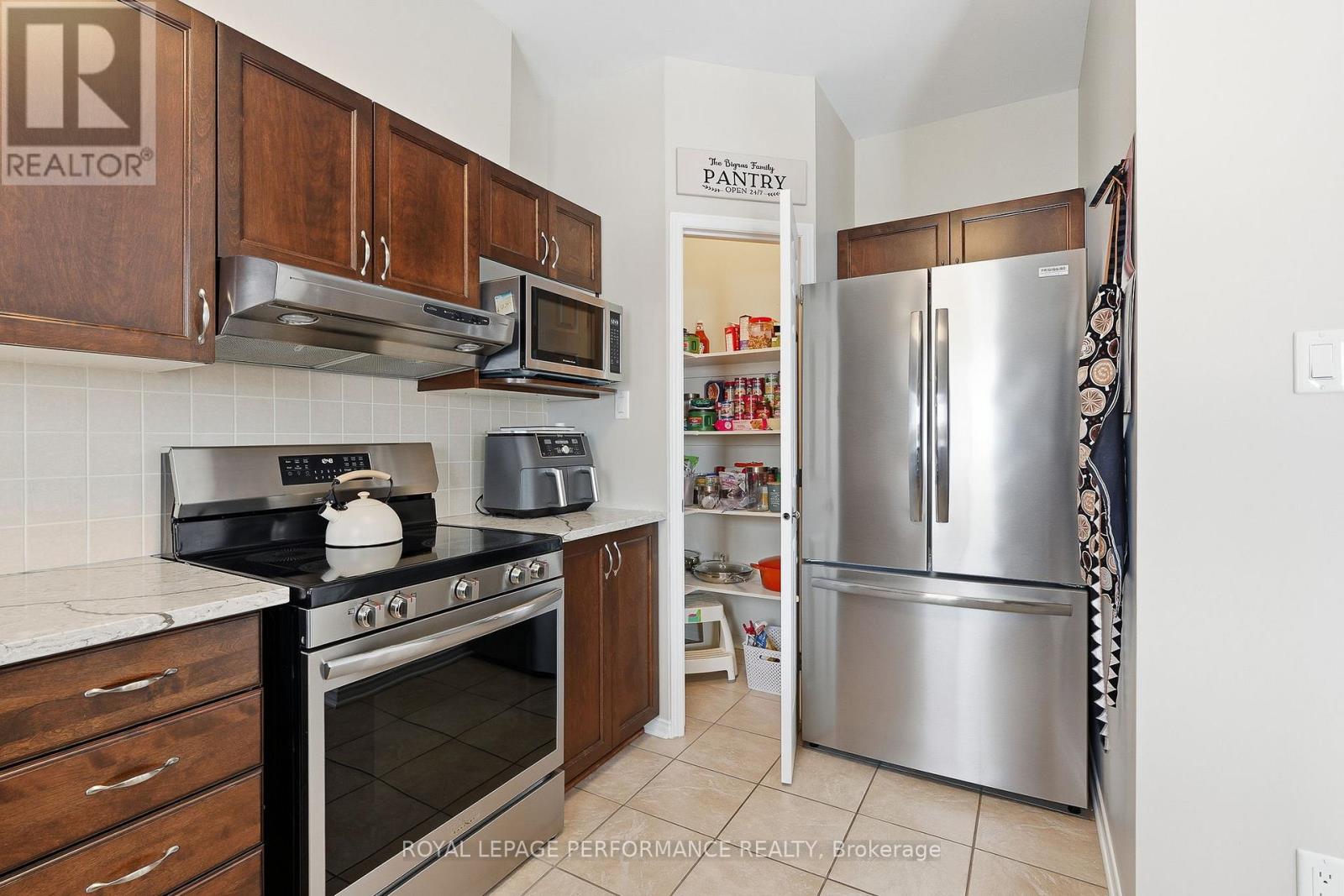 112 Jade Street, Clarence-Rockland, Ontario  K4K 0C8 - Photo 17 - X12769210