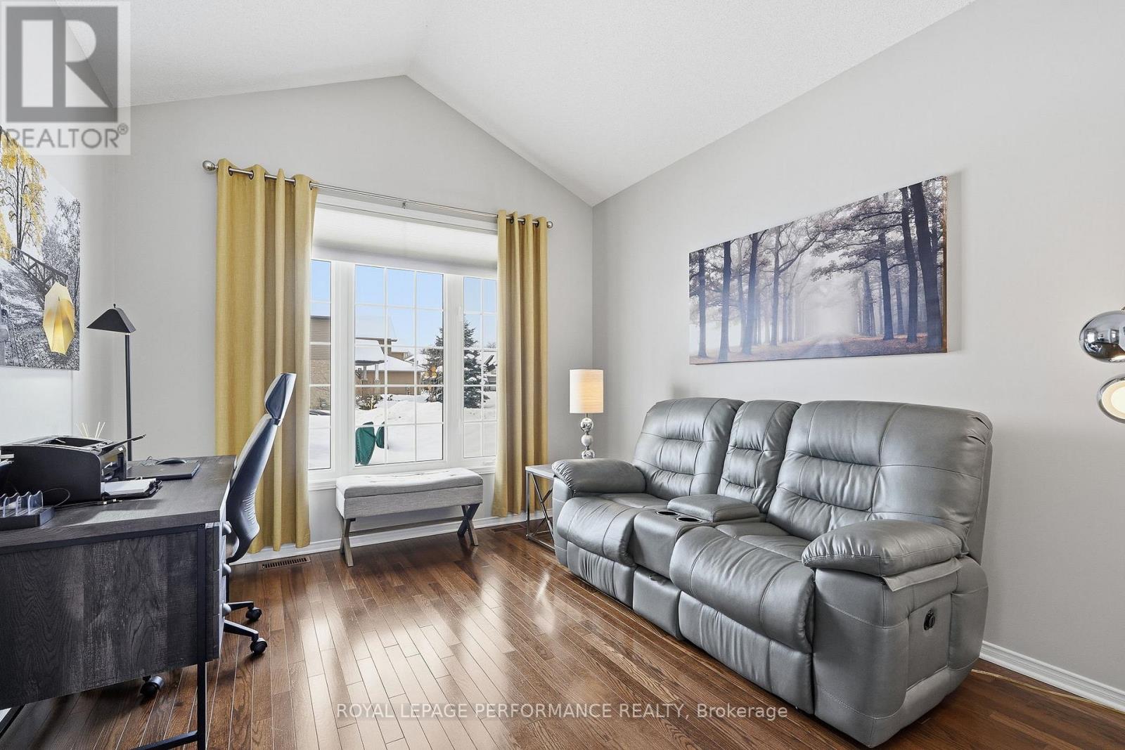 112 Jade Street, Clarence-Rockland, Ontario  K4K 0C8 - Photo 4 - X12769210