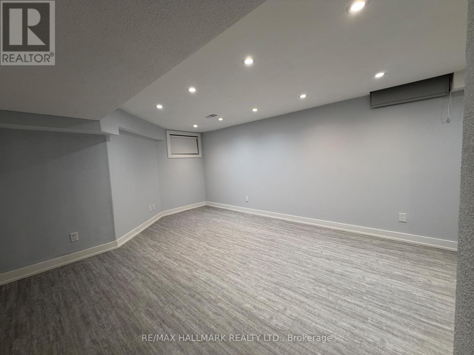 1211 Bridge Gate (Basement) Crescent, Pickering, Ontario  L1X 1A3 - Photo 4 - E12769090