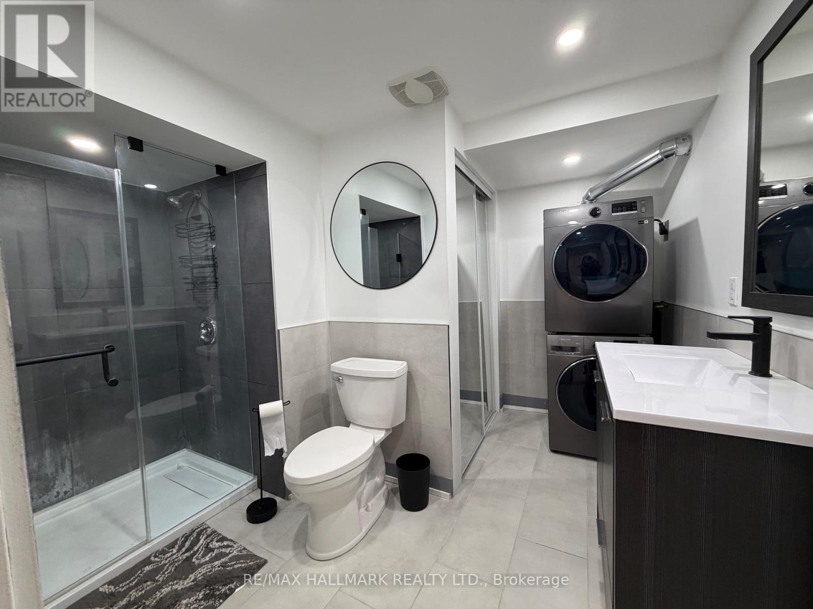 1211 Bridge Gate (Basement) Crescent, Pickering, Ontario  L1X 1A3 - Photo 5 - E12769090