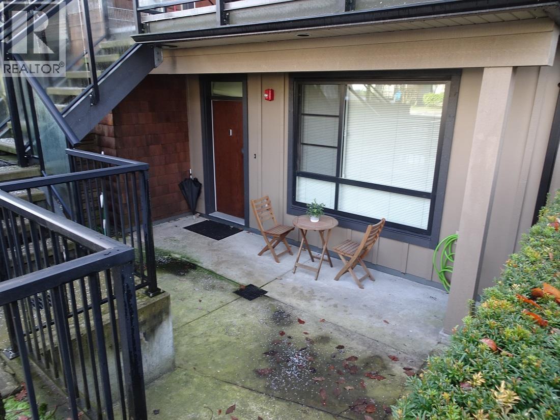 1 3728 Thurston Street, Burnaby, British Columbia  V5H 0E6 - Photo 2 - R3082635