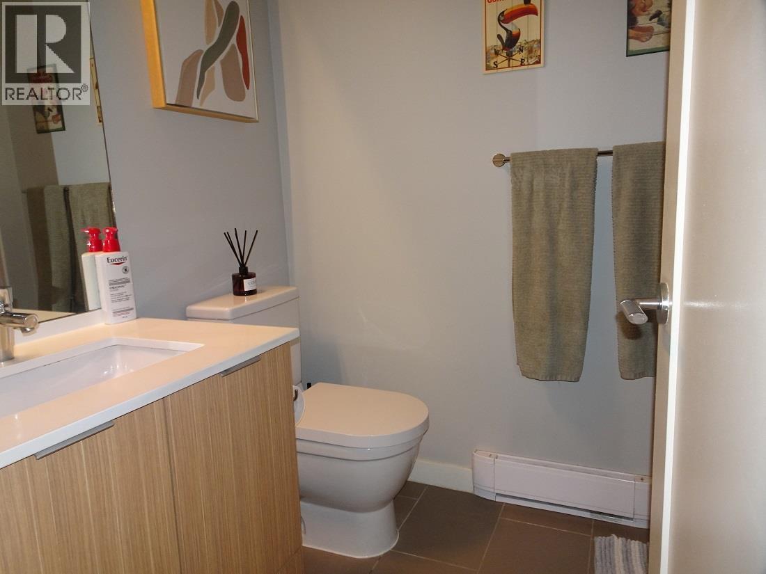 1 3728 Thurston Street, Burnaby, British Columbia  V5H 0E6 - Photo 11 - R3082635