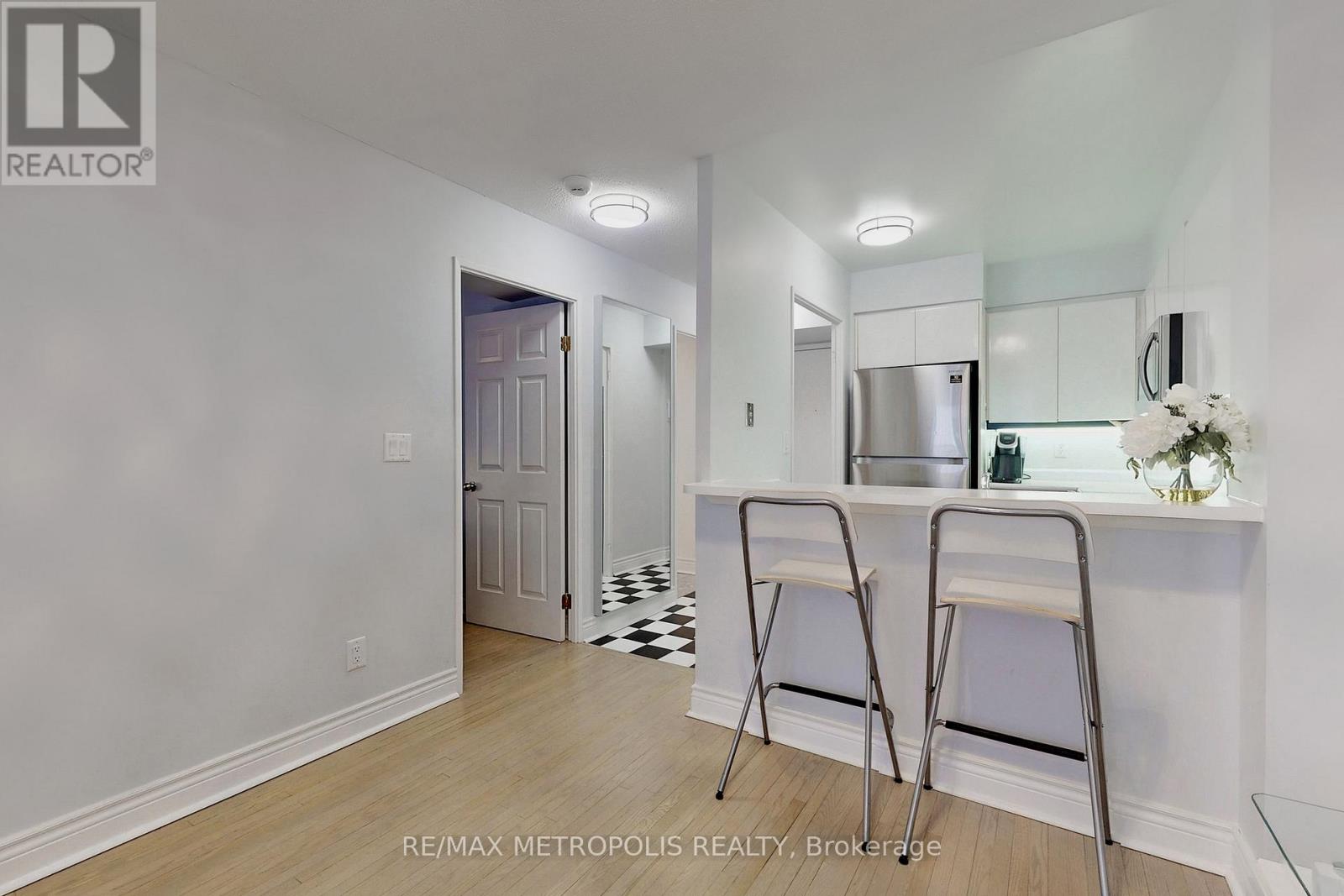 309 - 7 Carlton Street, Toronto, Ontario  M5B 2M3 - Photo 9 - C12769196