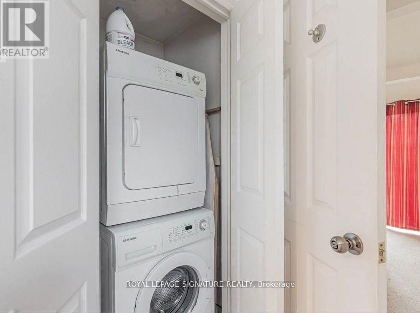 A - 208 Carlton Street, Toronto, Ontario  M5A 2L1 - Photo 19 - C12769208