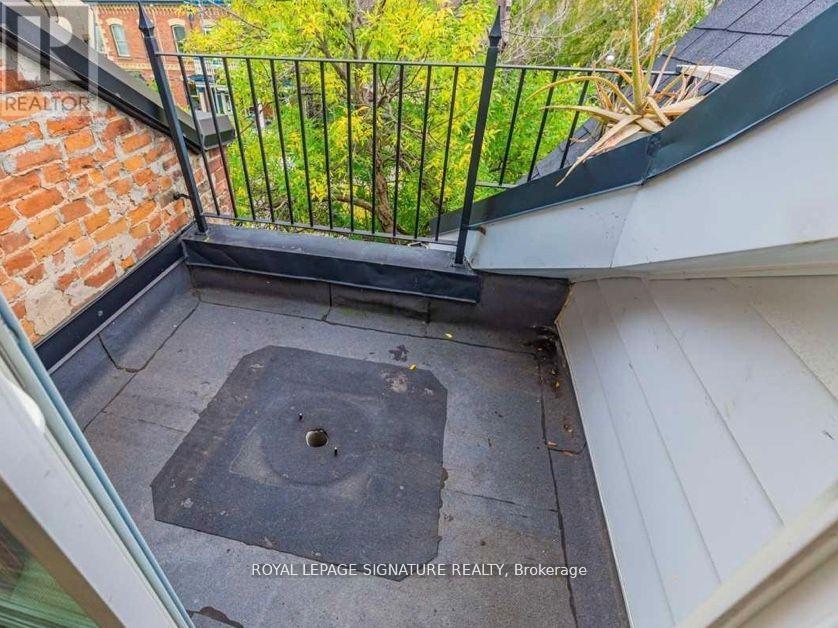 A - 208 Carlton Street, Toronto, Ontario  M5A 2L1 - Photo 21 - C12769208