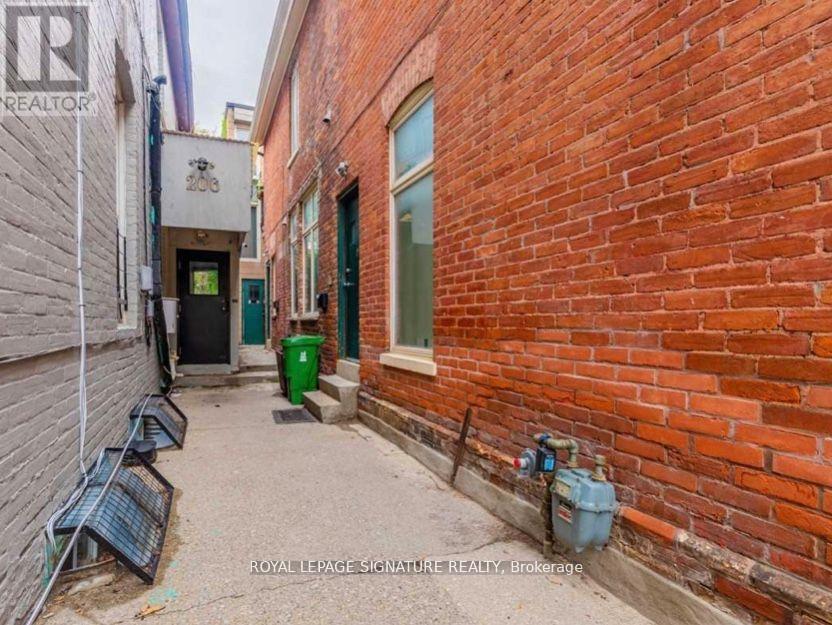 A - 208 Carlton Street, Toronto, Ontario  M5A 2L1 - Photo 23 - C12769208