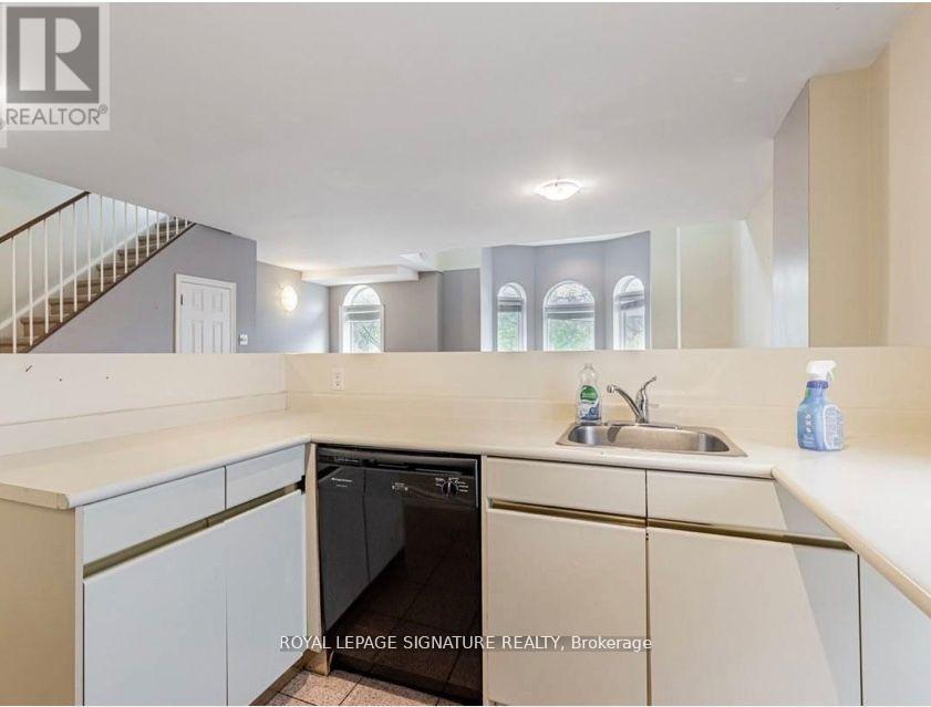 A - 208 Carlton Street, Toronto, Ontario  M5A 2L1 - Photo 7 - C12769208