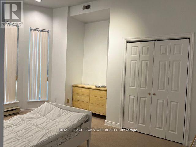 Main - 208 Carlton Street, Toronto, Ontario  M5A 2L1 - Photo 11 - C12769214