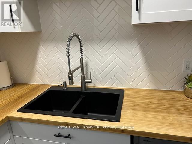 Main - 208 Carlton Street, Toronto, Ontario  M5A 2L1 - Photo 2 - C12769214