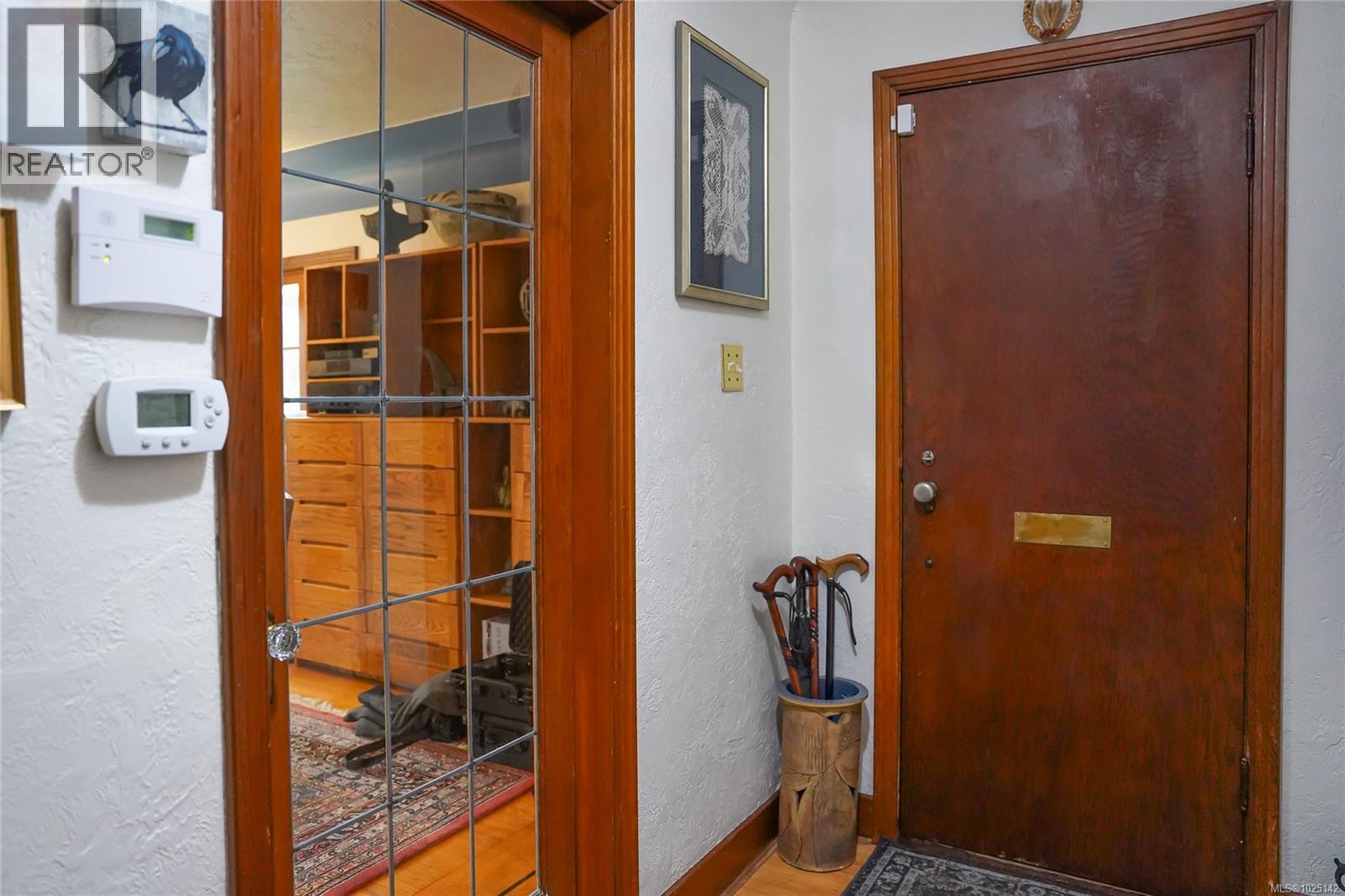 1166 Burdett Ave, Victoria, British Columbia  V8V 3H2 - Photo 16 - 1025142