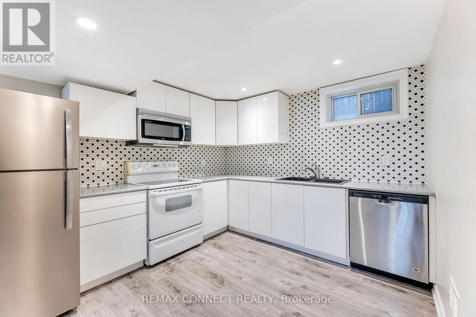 Bsmt - 47 Beatty Road, Ajax, Ontario  L1S 1Z1 - Photo 11 - E12769220