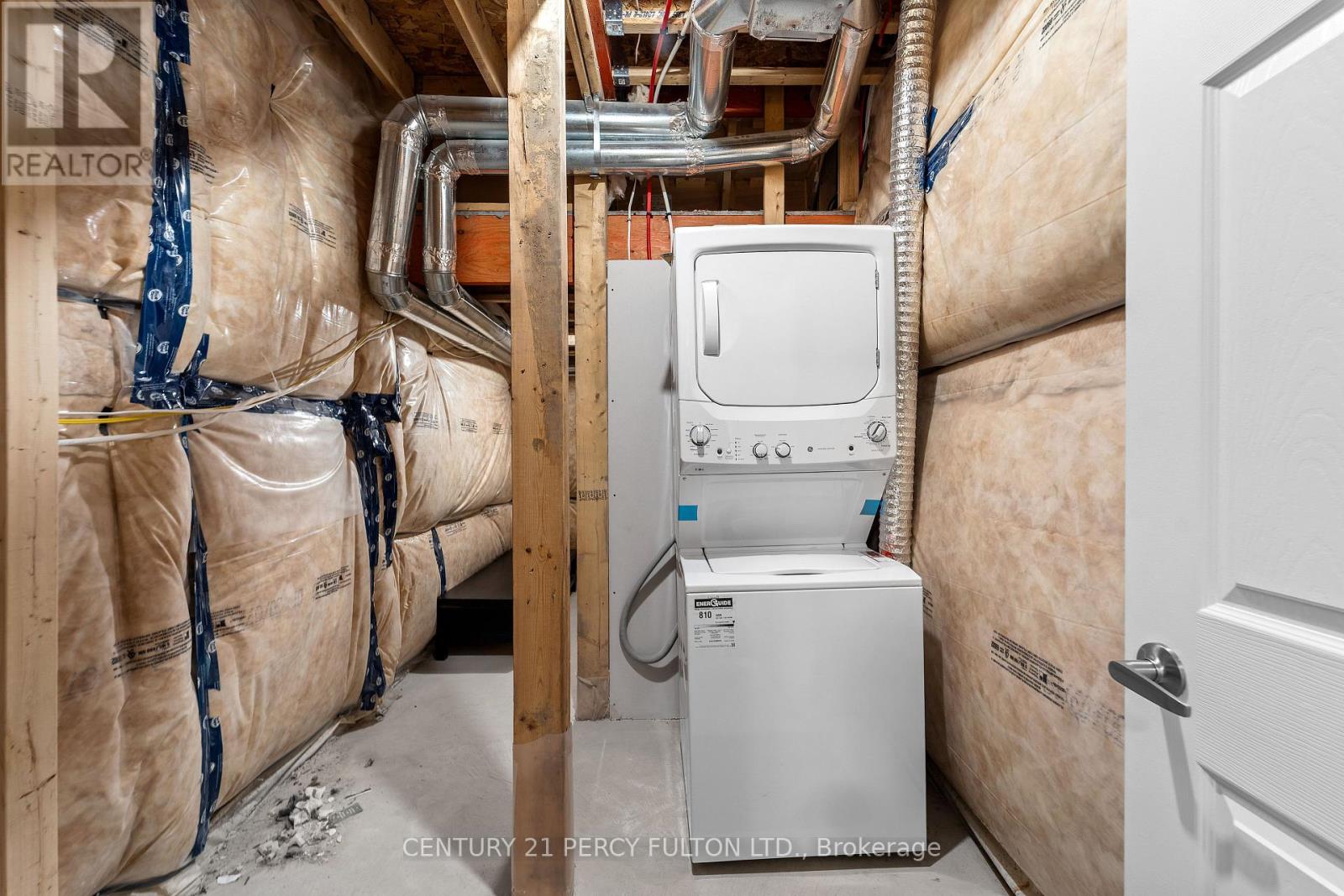 Basement Apartment - 49 Christine Elliott Avenue, Whitby, Ontario  L1P 0B8 - Photo 13 - E12769232