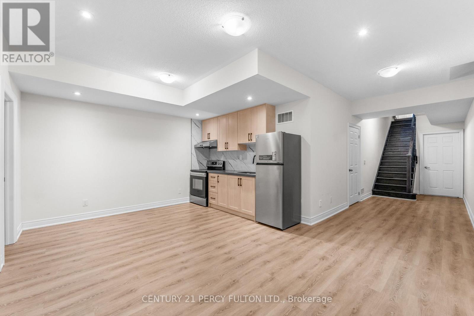 Basement Apartment - 49 Christine Elliott Avenue, Whitby, Ontario  L1P 0B8 - Photo 7 - E12769232