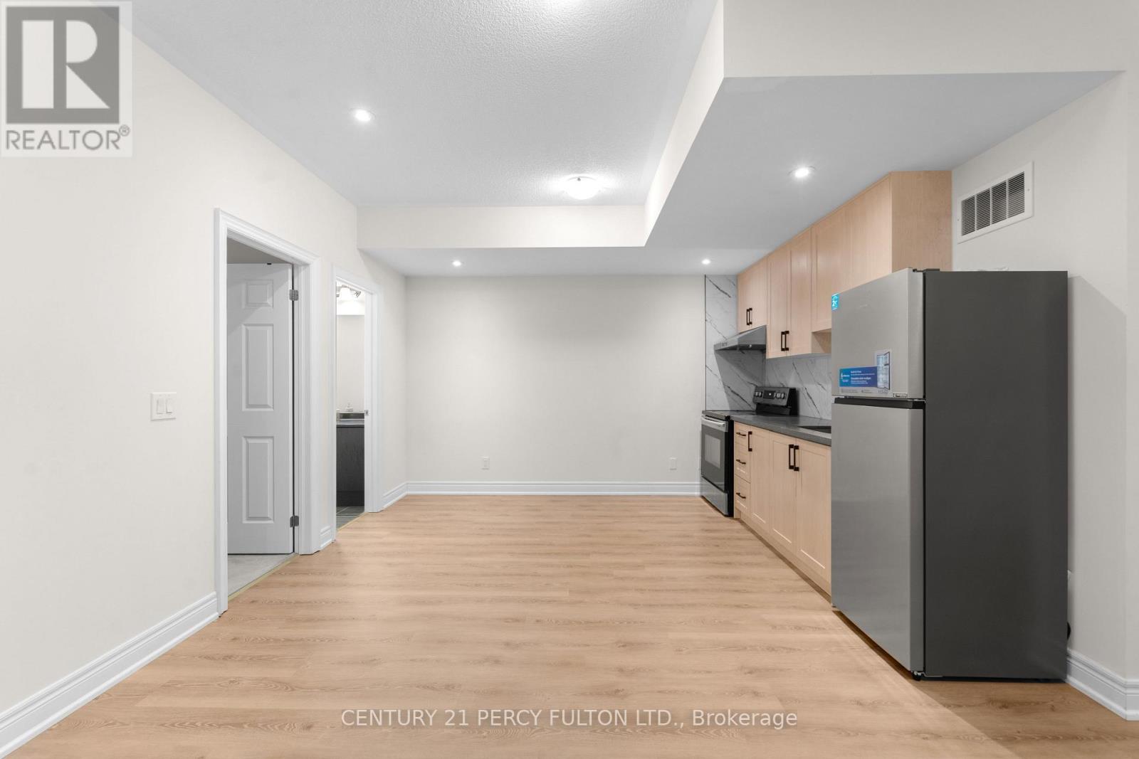 Basement Apartment - 49 Christine Elliott Avenue, Whitby, Ontario  L1P 0B8 - Photo 8 - E12769232