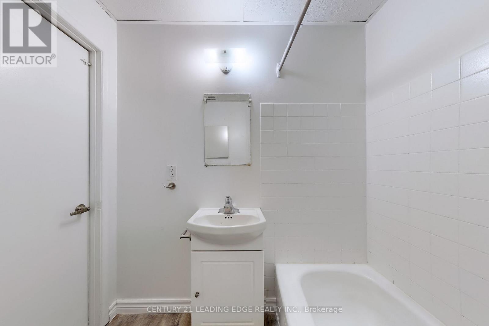 1 - 18 Brock Street W, Uxbridge, Ontario  L9P 1P1 - Photo 32 - N12769190