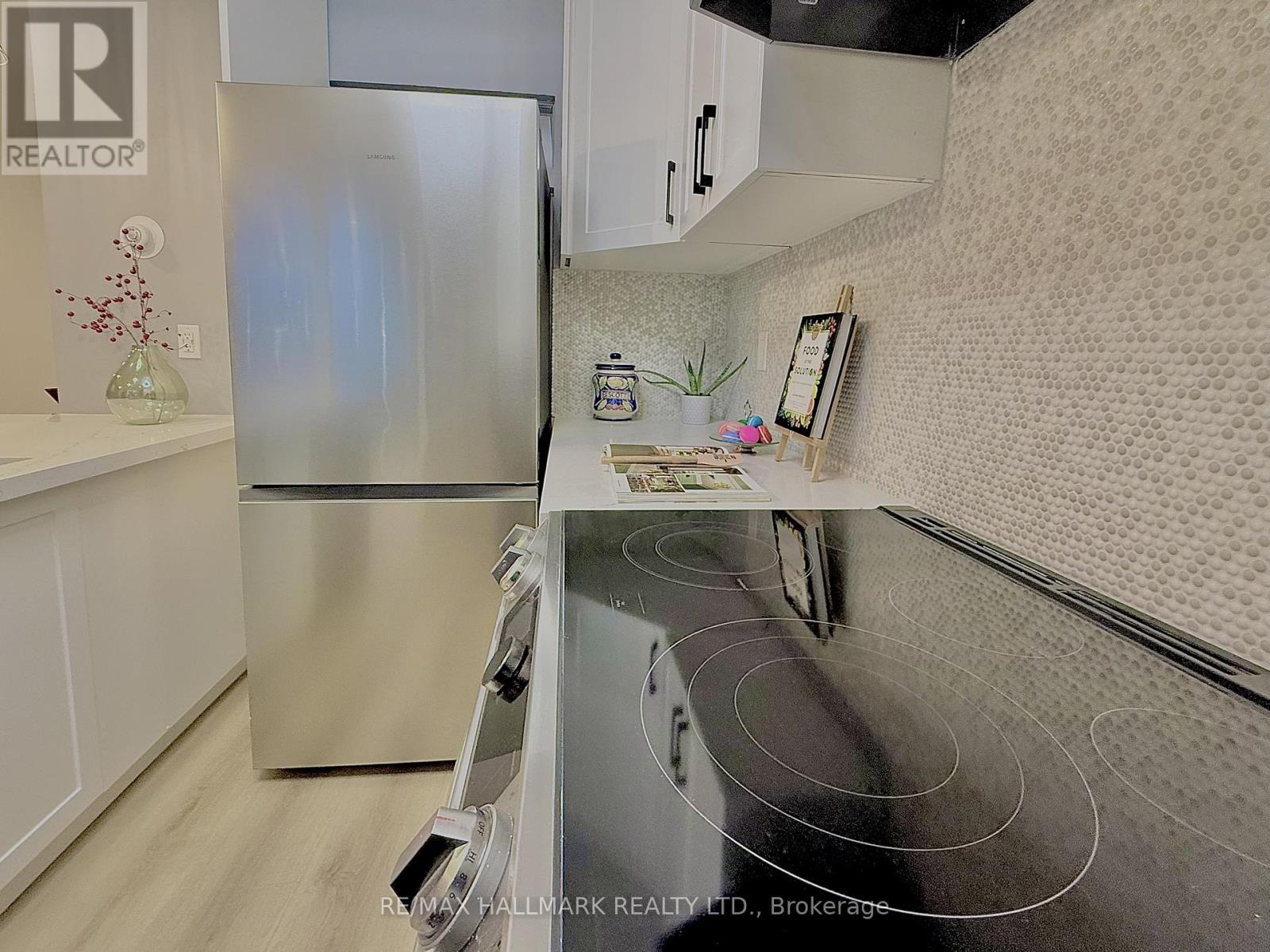 110 - 5 San Romanoway, Toronto, Ontario  M3N 2Y4 - Photo 13 - W12769184