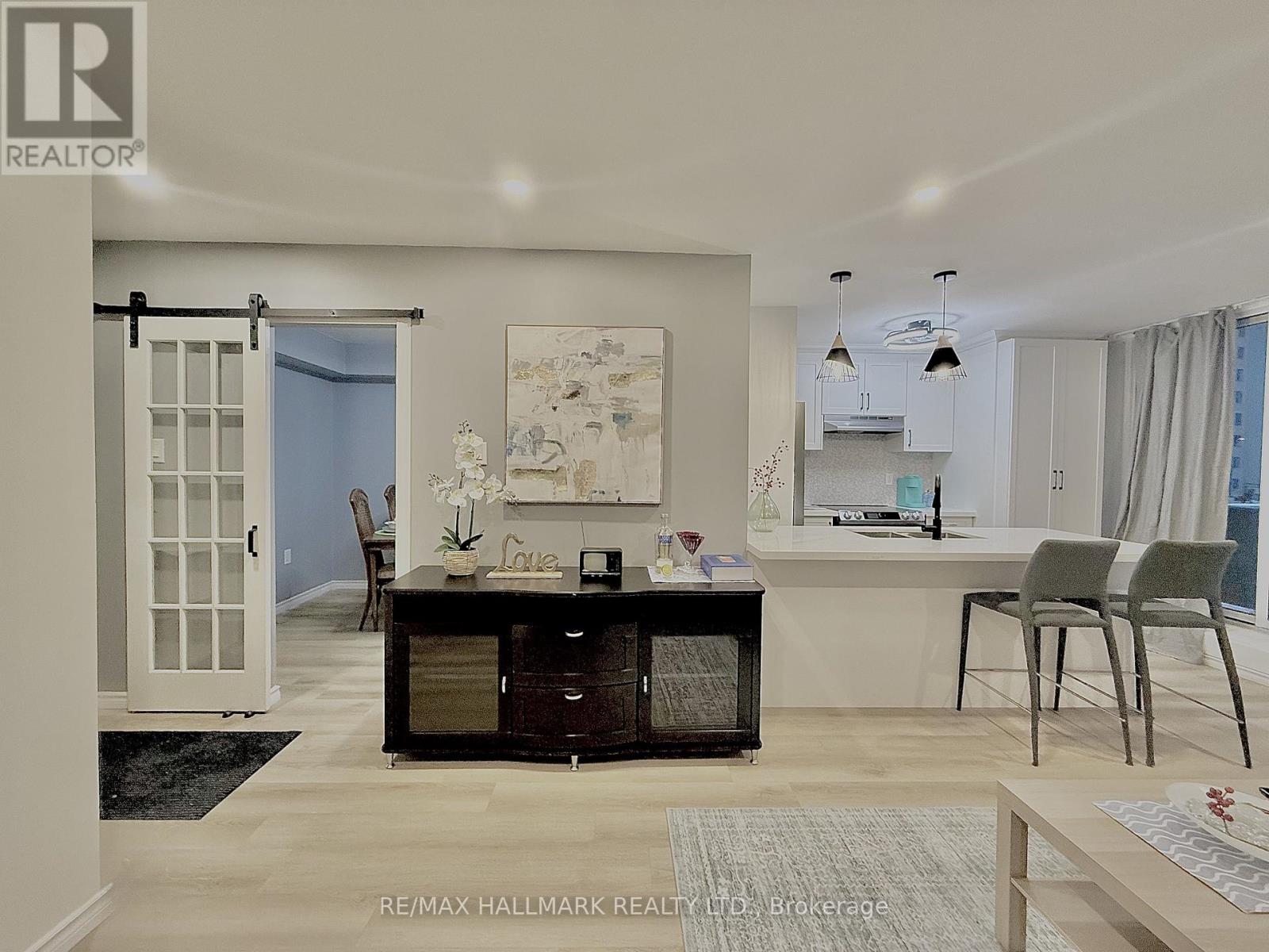 110 - 5 San Romanoway, Toronto, Ontario  M3N 2Y4 - Photo 2 - W12769184