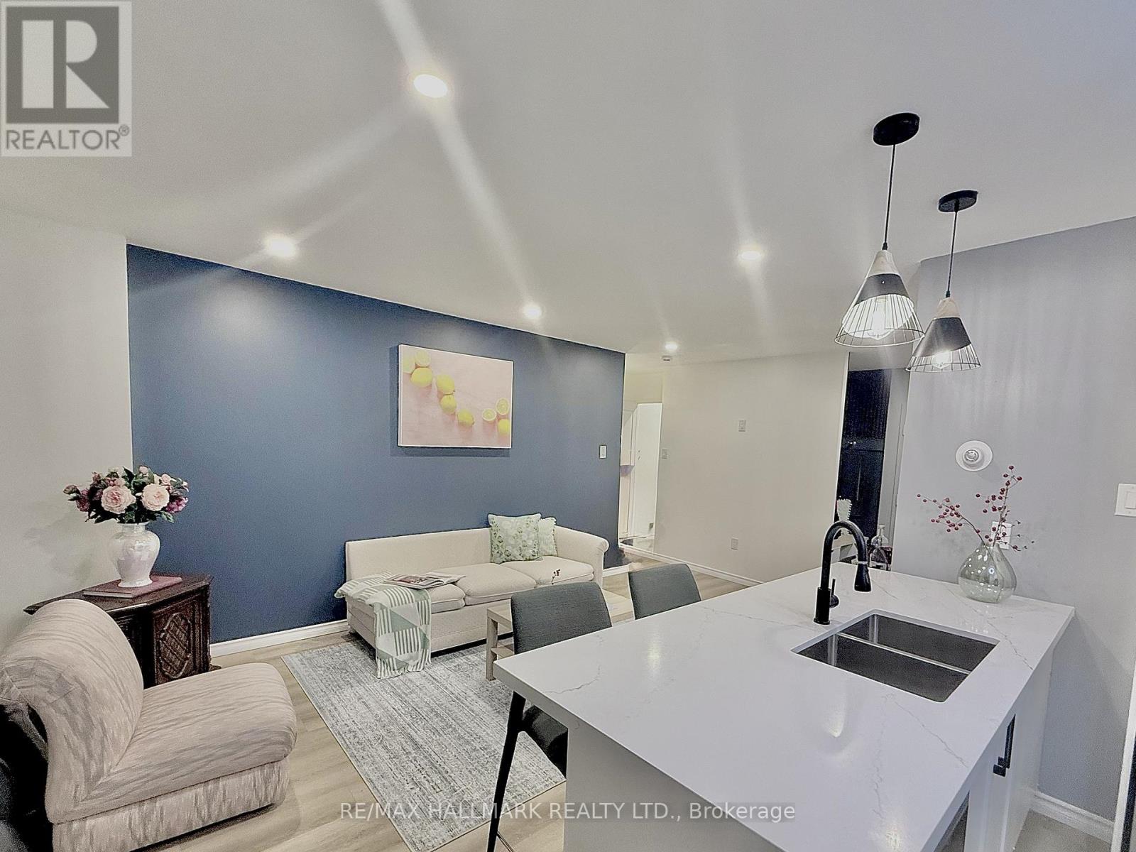 110 - 5 San Romanoway, Toronto, Ontario  M3N 2Y4 - Photo 7 - W12769184