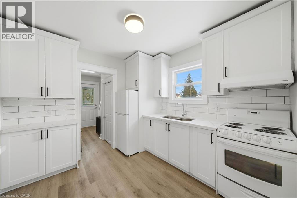 1198 Dunsmure Road, Hamilton, Ontario  L8H 1L2 - Photo 11 - 40803754