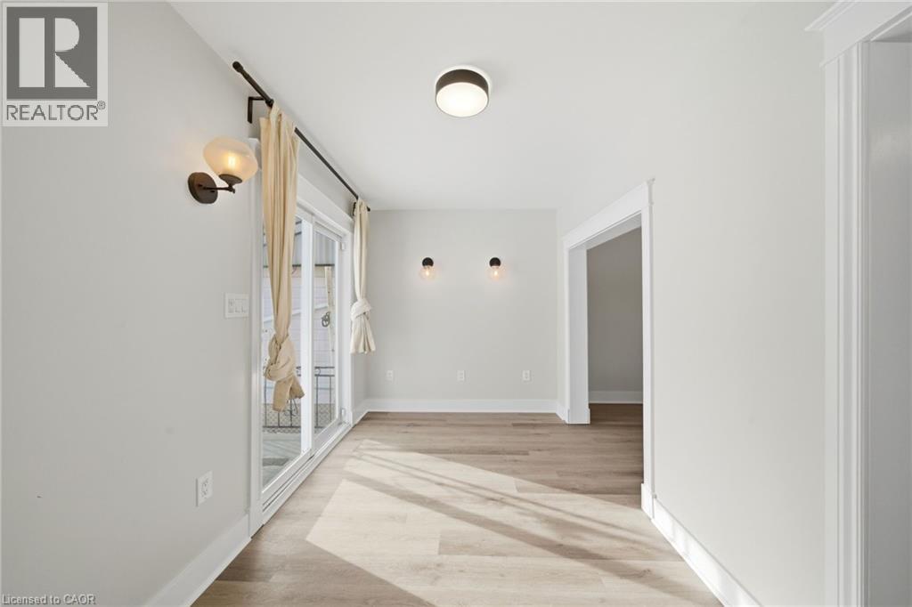 1198 Dunsmure Road, Hamilton, Ontario  L8H 1L2 - Photo 9 - 40803754