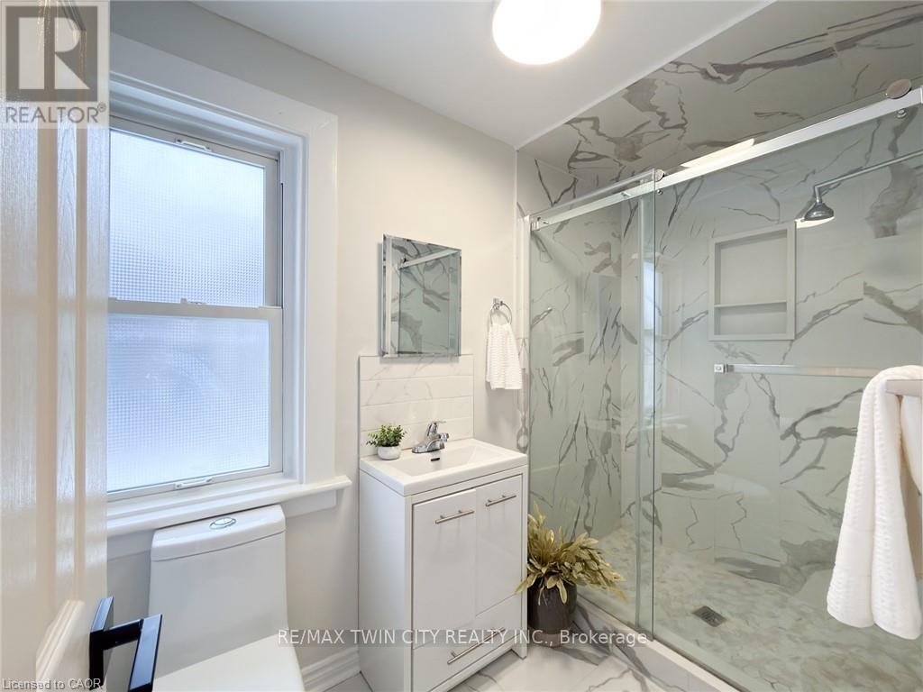 239 Hamilton Street, Cambridge, Ontario  N3H 3C4 - Photo 24 - X12769204