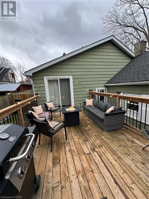 239 Hamilton Street, Cambridge, Ontario  N3H 3C4 - Photo 30 - X12769204