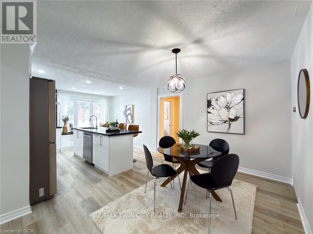 239 Hamilton Street, Cambridge, Ontario  N3H 3C4 - Photo 6 - X12769204